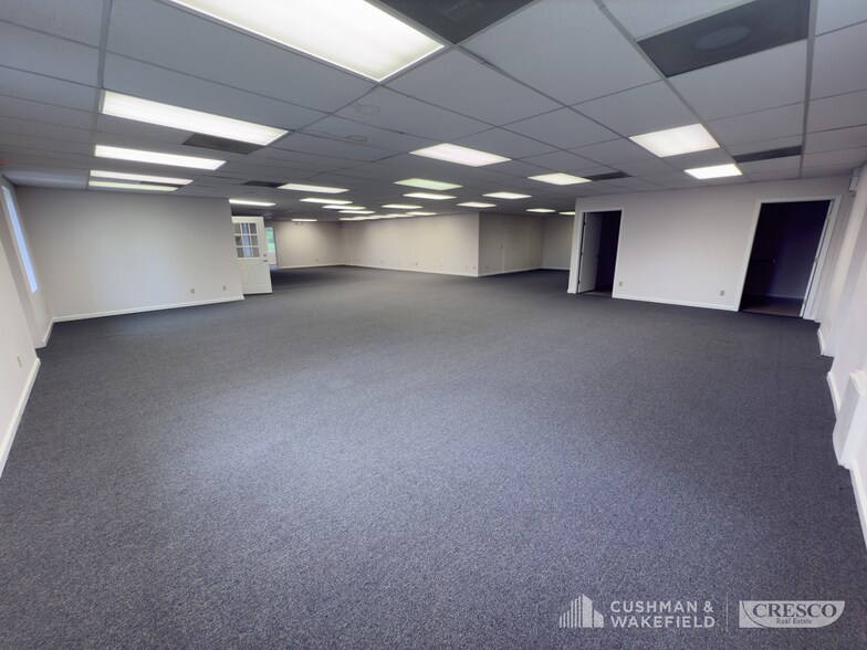 More Photos Of 561 Ternes Ln, Elyria Industrial For Sale