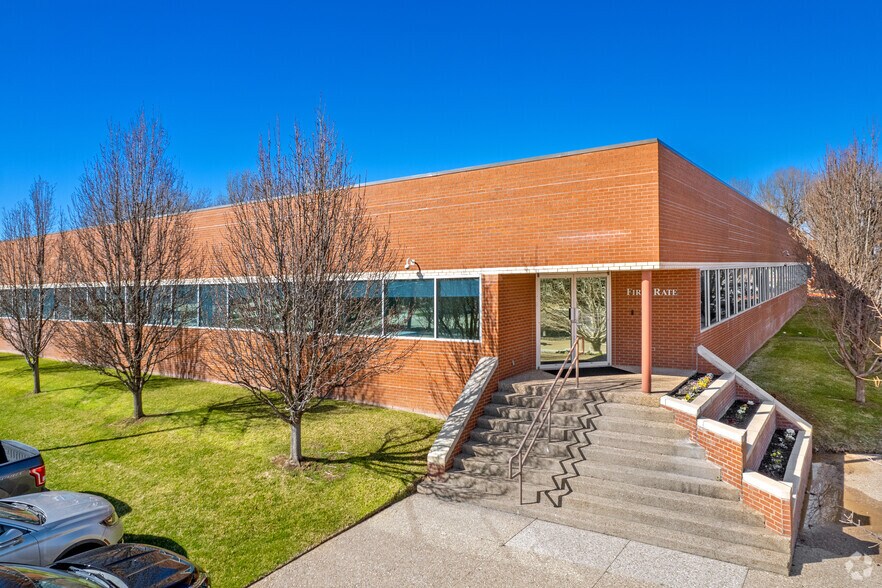 More Photos Of 1903-1907 Ascension Blvd, Arlington Medical For Lease