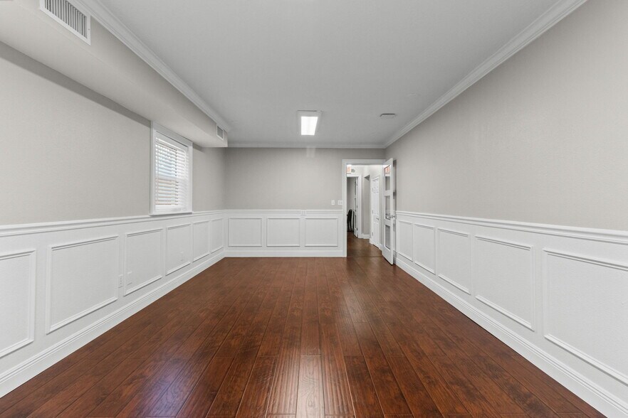 More Photos Of 1122 Omaha St, Palm Harbor Office Residential For Sale