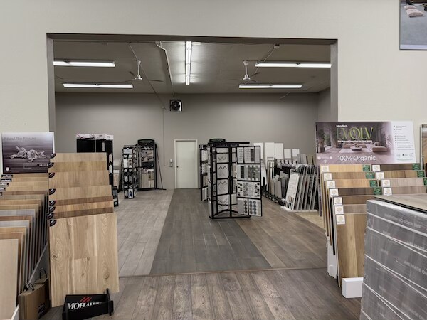 More Photos Of 615-621 Kansas Ave, Modesto Light Distribution For Lease