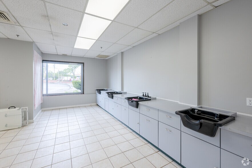 More Photos Of 263 Social St, Woonsocket Freestanding For Lease