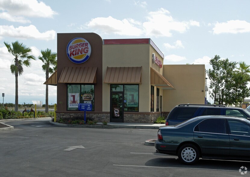 More Photos Of 1385 E Robertson Blvd, Chowchilla Fast Food For Lease
