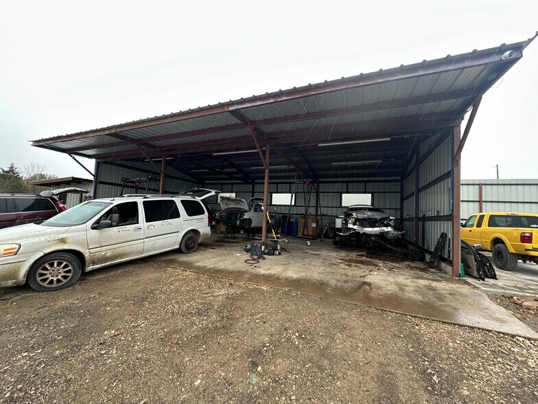 More Photos Of 9301 Farm to Market Road 973, Austin Land For Lease