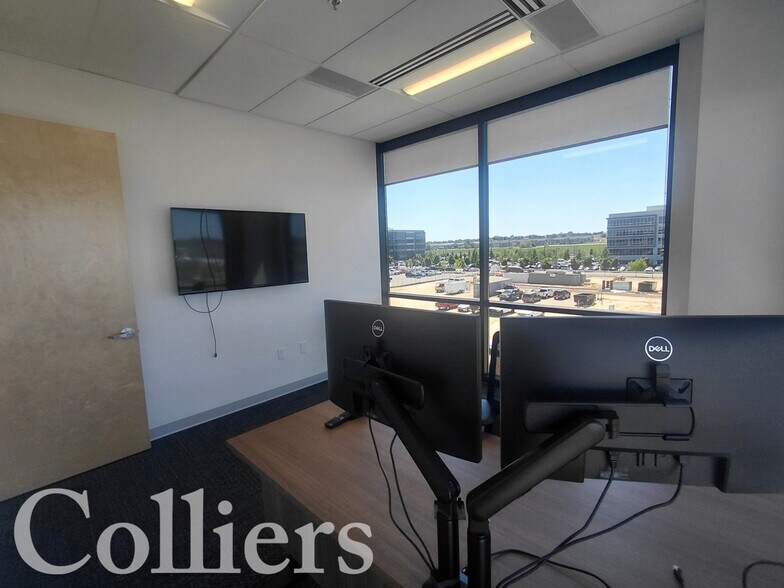 More Photos Of 2760 W Excursion Dr, Meridian Office For Lease