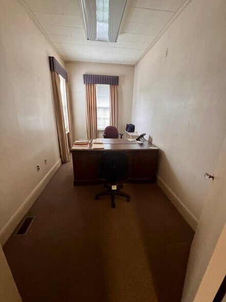 More Photos Of 25 Belden Ave, Norwalk Office For Lease