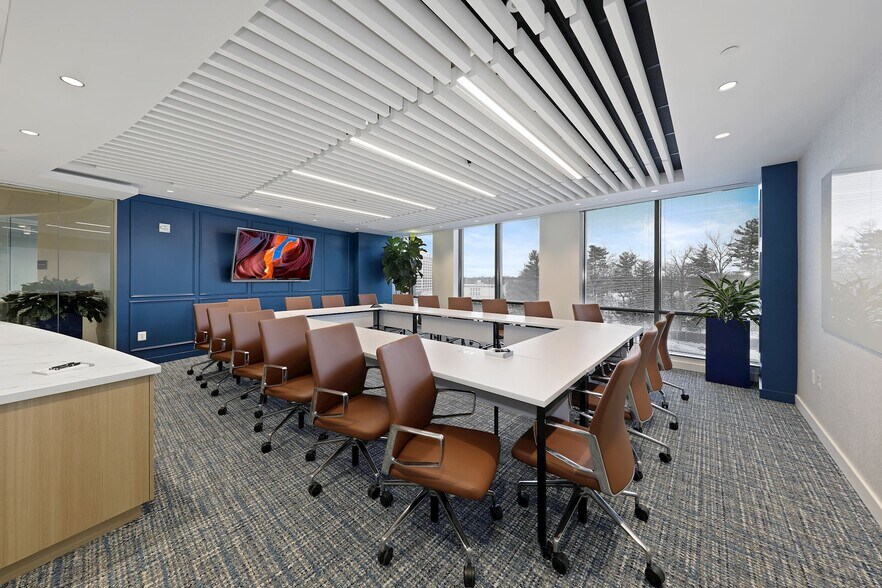 More Photos Of 5425 Wisconsin Ave, Chevy Chase Coworking Space