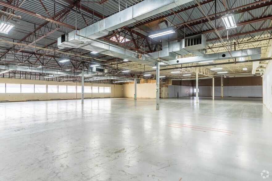 More Photos Of 151 Batson Dr, Manchester Manufacturing For Lease