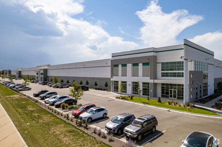 More Photos Of 5303 Havana St, Denver Warehouse For Lease