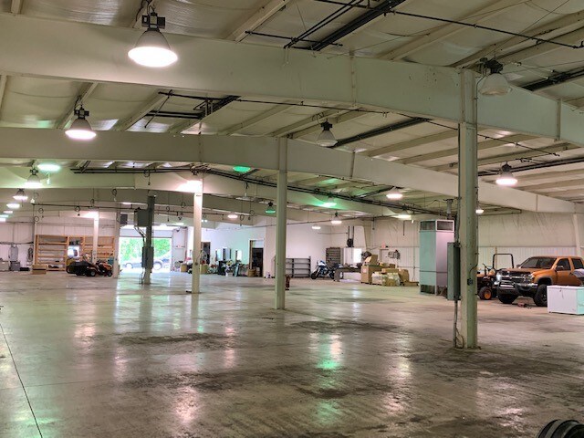 More Photos Of 54320 Pine Rd, South Bend Warehouse For Sale