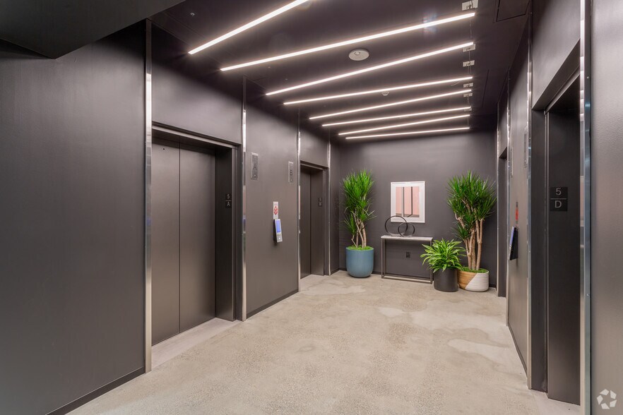 More Photos Of 2033 6th Ave, Seattle Office For Lease