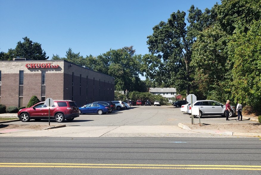 More Photos Of 295 Pierson Ave, Edison Medical For Lease