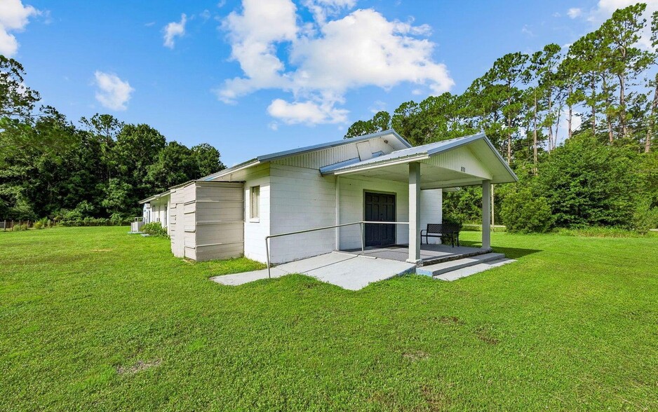 More Photos Of 101 Sesame St, Palatka Religious Facility For Sale