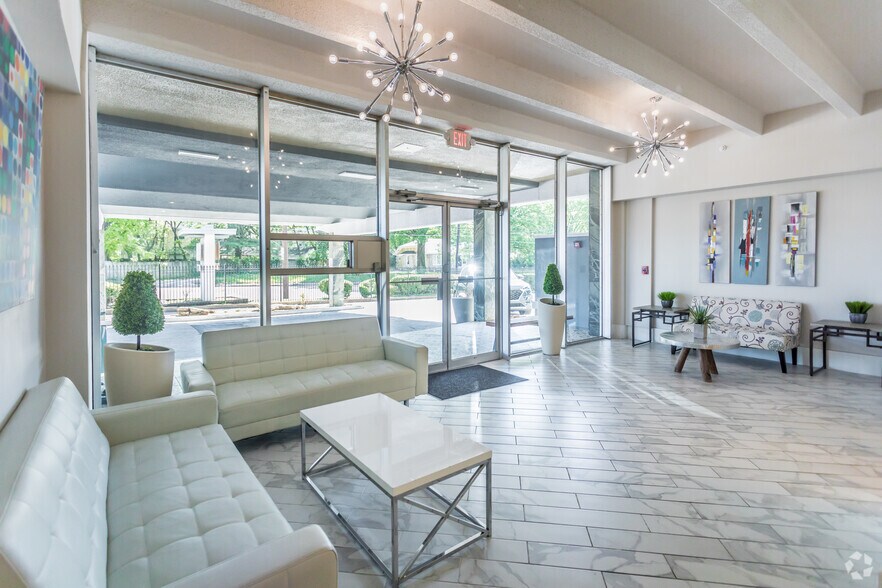 More Photos Of 775 Melrose St, Memphis Apartments For Sale