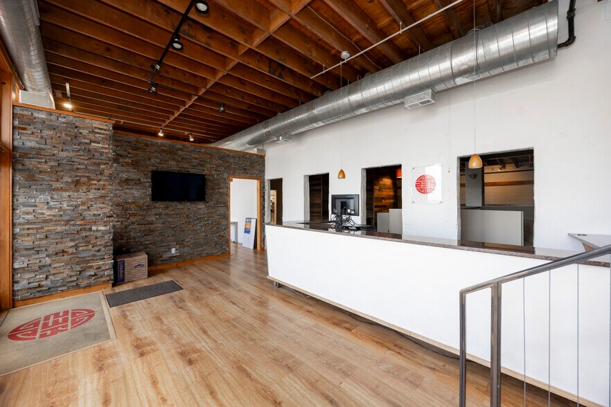 More Photos Of 232 Conestoga Rd, Wayne Loft Creative Space For Sale