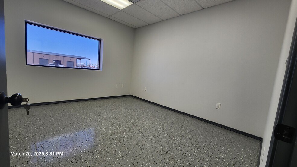 More Photos Of 4516 County Rd 130, Midland Warehouse For Sale