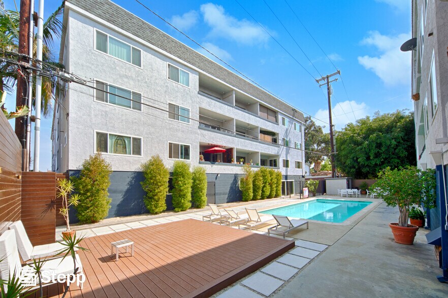 More Photos Of 430 Obispo Ave, Long Beach Apartments For Sale