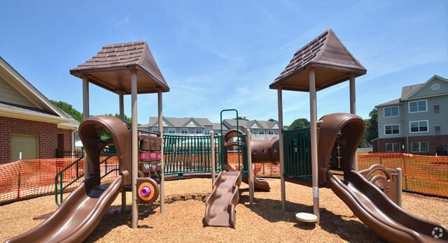 More Photos Of 1220 N King St, Hampton Apartments For Lease