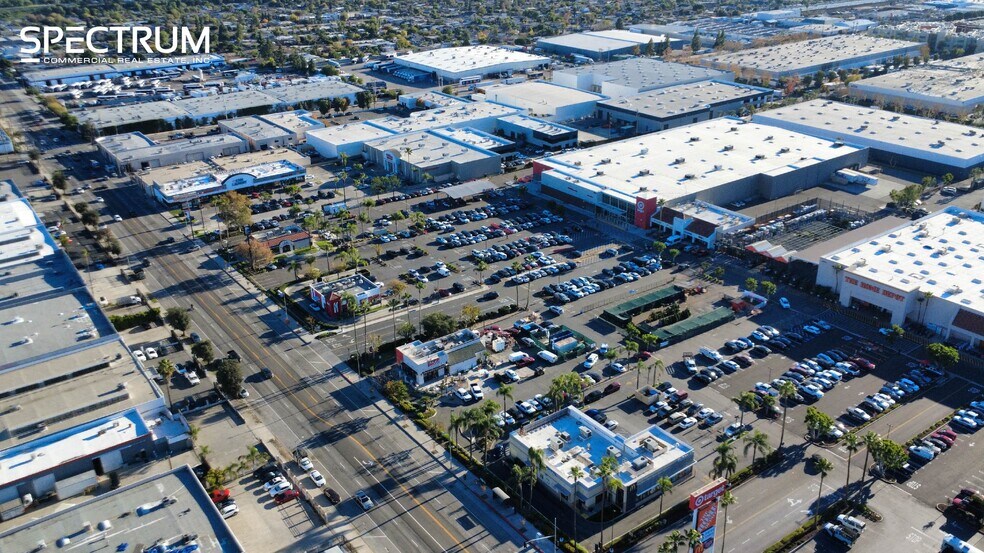 More Photos Of 12900-12902 Foothill Blvd, Sylmar Storefront For Lease