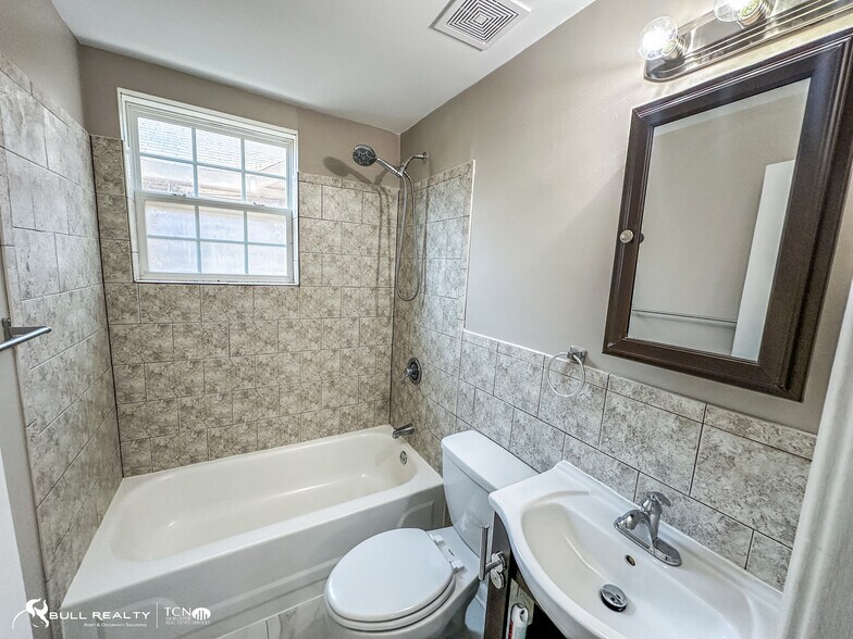 More Photos Of 516 NE Boulevard, Atlanta Apartments For Sale