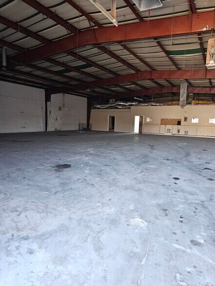 More Photos Of 1791 S Mojave Rd, Las Vegas Service For Lease