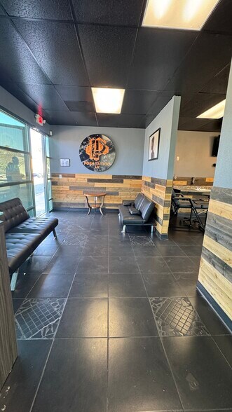 More Photos Of 8930 S Maryland Pky, Las Vegas General Retail For Lease