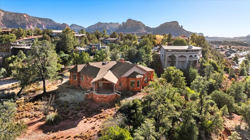 More Photos Of 35 Gassaway Place Pl, Sedona Specialty For Sale