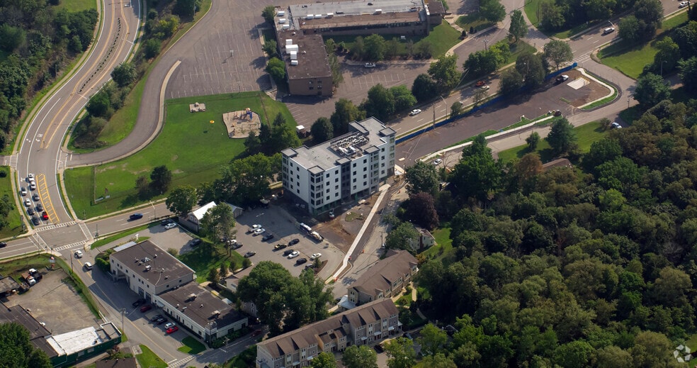 More Photos Of 44 Springside Ave, Arlington Apartments For Lease