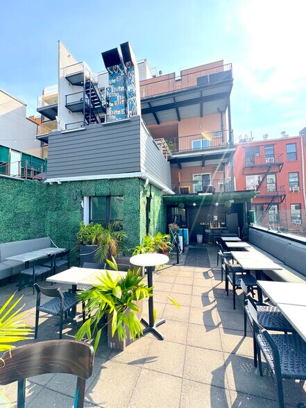 More Photos Of 128 Metropolitan Ave, Brooklyn Restaurant For Lease