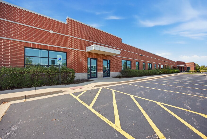 More Photos Of 18861 S 90th Ave, Mokena Medical For Lease