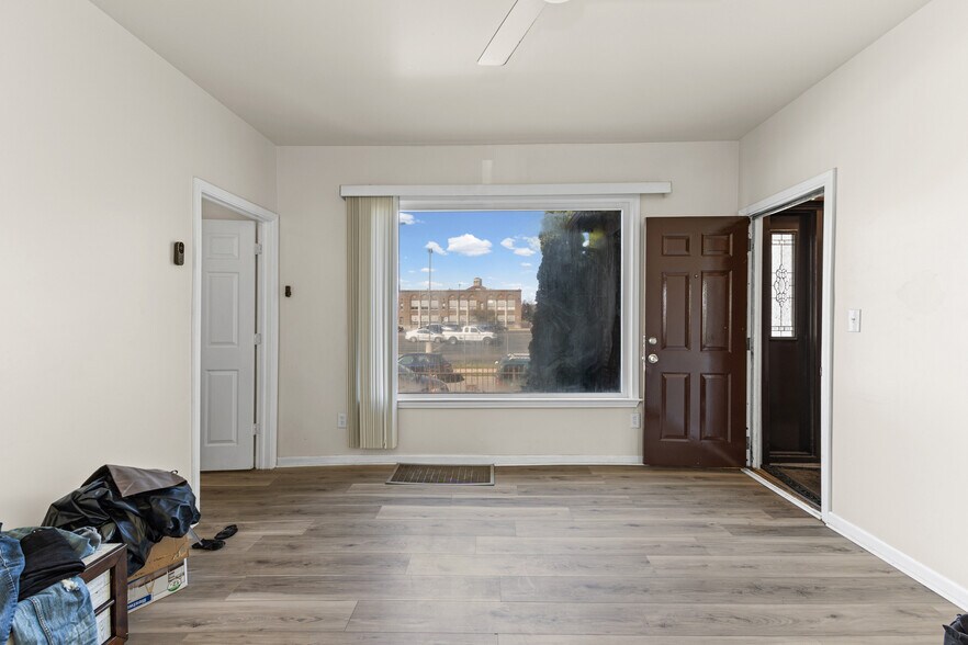 More Photos Of 13660 Ohio St, Detroit Apartments For Sale
