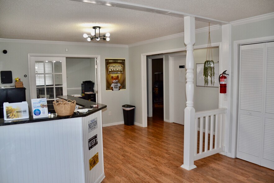 More Photos Of 4615 Ewell Rd, Fredericksburg Office For Sale