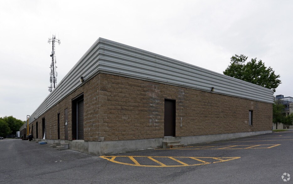 More Photos Of 195-215 Menten Pl, Ottawa Office For Lease