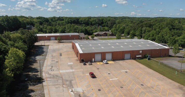 More Photos Of 1000 Loudermilk Dr, Marietta Unknown For Lease