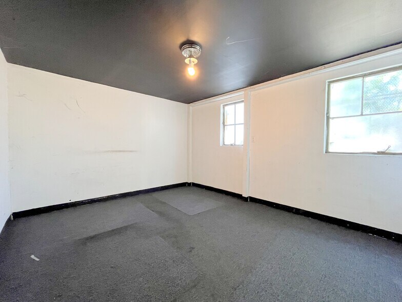 More Photos Of , Los Angeles Unknown For Sale