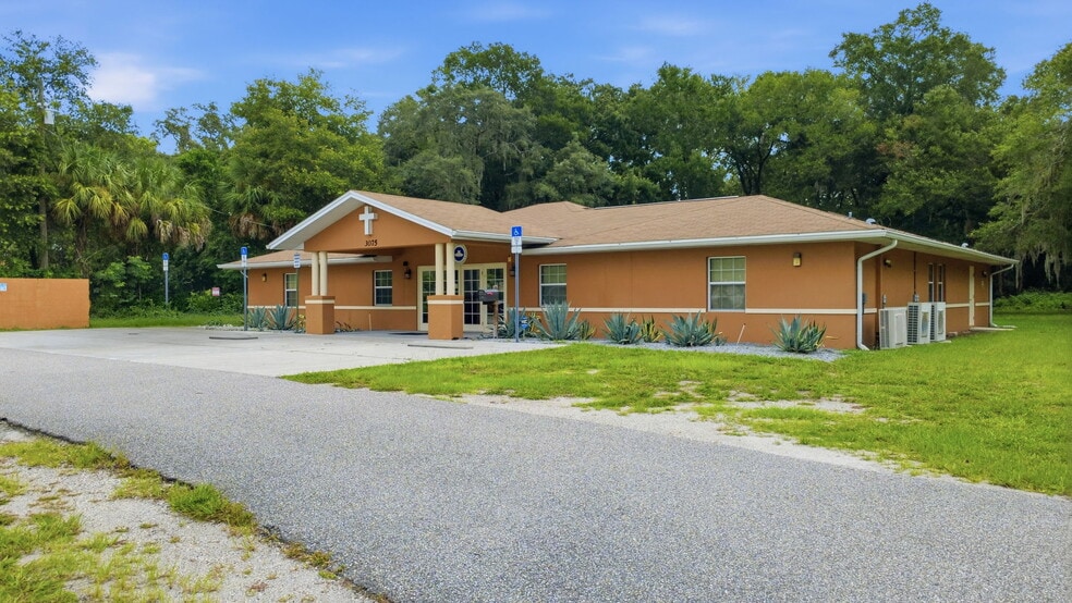 More Photos Of 3075 N Goldenrod Rd, Winter Park Religious Facility For Sale
