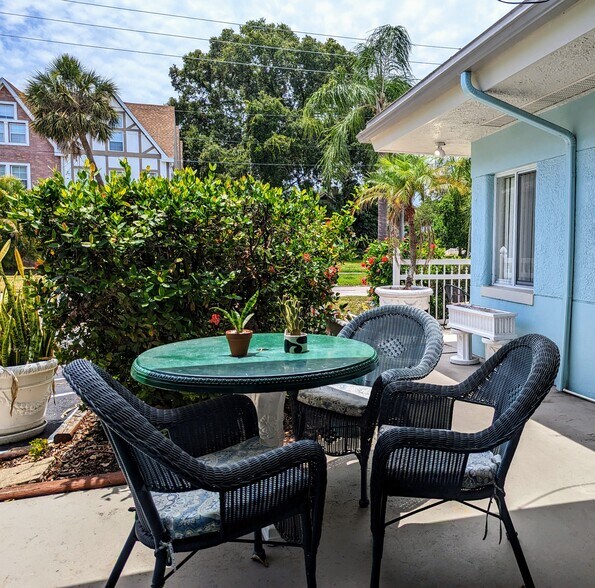 More Photos Of 206 9th Ave NE, Saint Petersburg Apartments For Sale