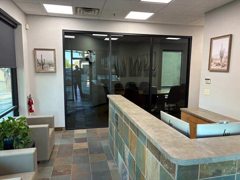 More Photos Of 5801 S McClintock Dr, Tempe Office For Lease