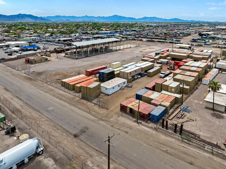 More Photos Of 4244 S 15th Ave, Phoenix Contractor Storage Yard For Lease