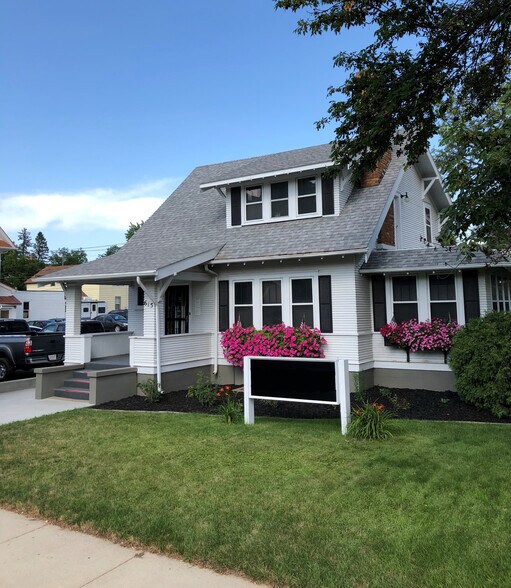 More Photos Of 615 S 1st Ave, Jamestown Office Residential For Lease
