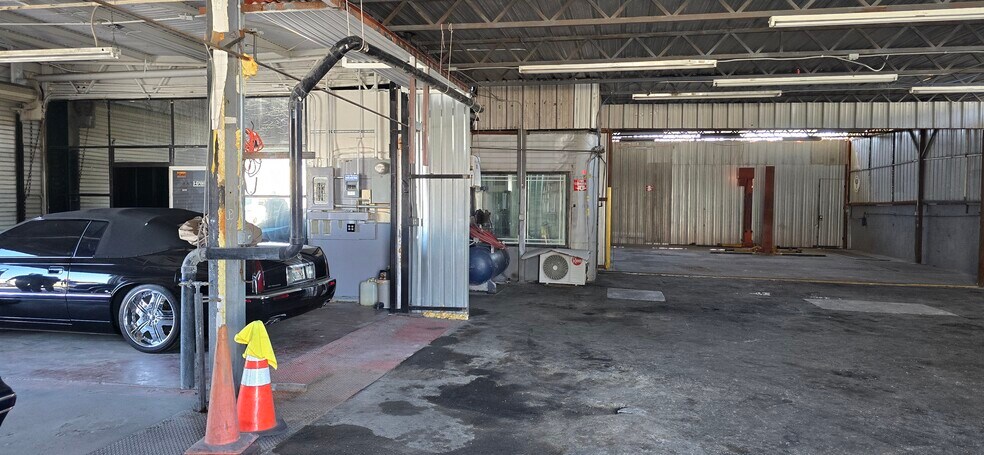 More Photos Of 3500 Gage Ave, Bell Auto Repair For Sale