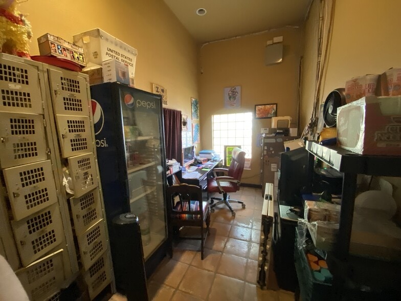 More Photos Of 1714 W Van Buren St, Phoenix Restaurant For Lease