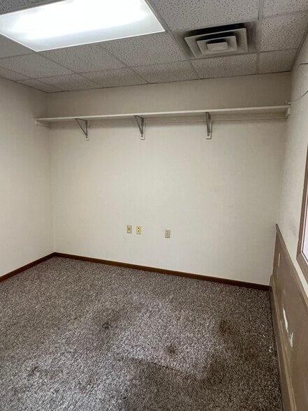 More Photos Of 148 W Pike St, Canonsburg Storefront Retail Office For Lease