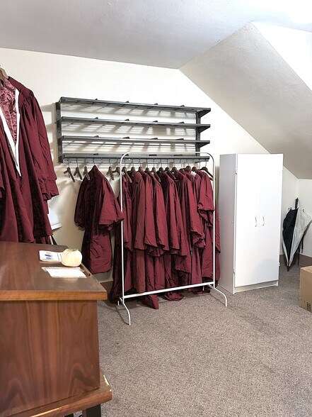 More Photos Of 1900 Oak Park Ave, Berwyn Religious Facility For Sale