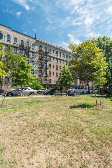 More Photos Of 85 E Mosholu Pky, Bronx Apartments For Sale