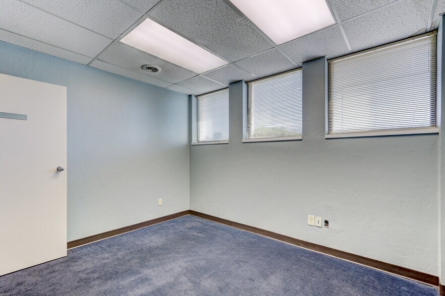 More Photos Of 5622 N Portland Ave, Oklahoma City Medical For Lease