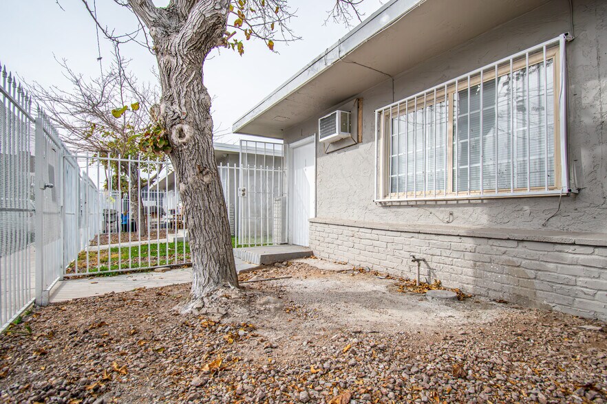 More Photos Of 2216-2224 Tam Dr, Las Vegas Apartments For Sale