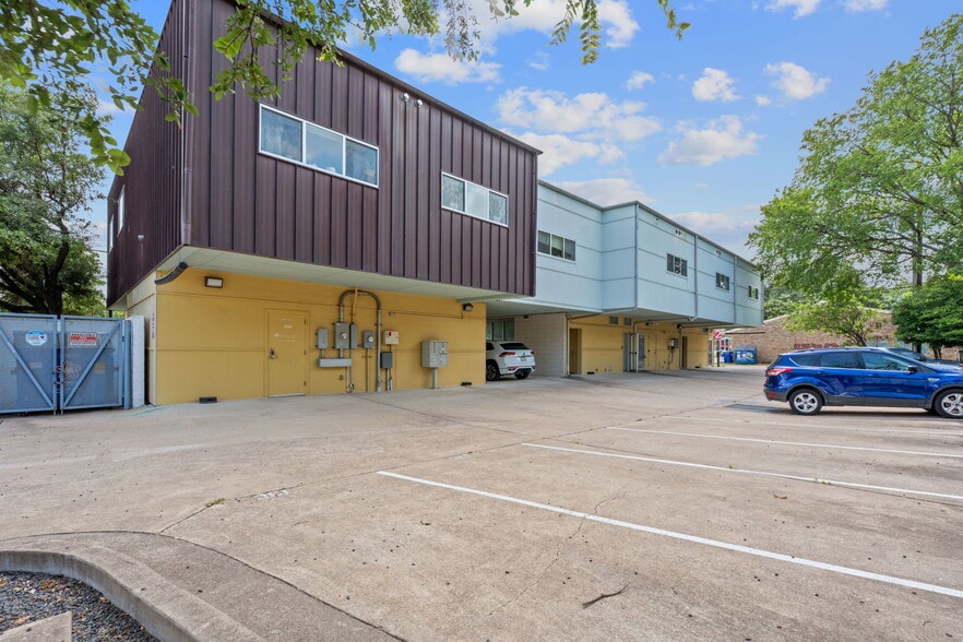 More Photos Of 508 E 53rd St, Austin Loft Creative Space For Sale