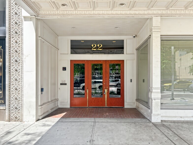 More Photos Of 22 E Washington St, Indianapolis Coworking Space
