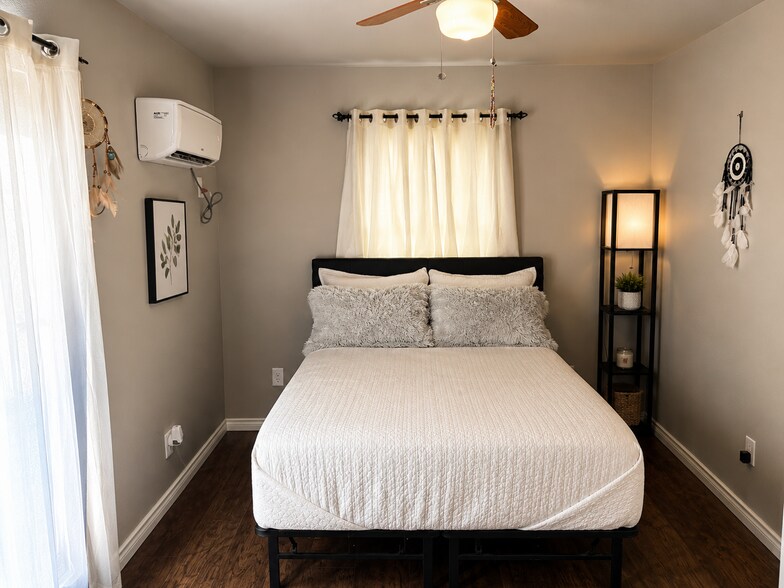 More Photos Of 208 Valley View Dr, Kerrville Lodge Meeting Hall For Sale
