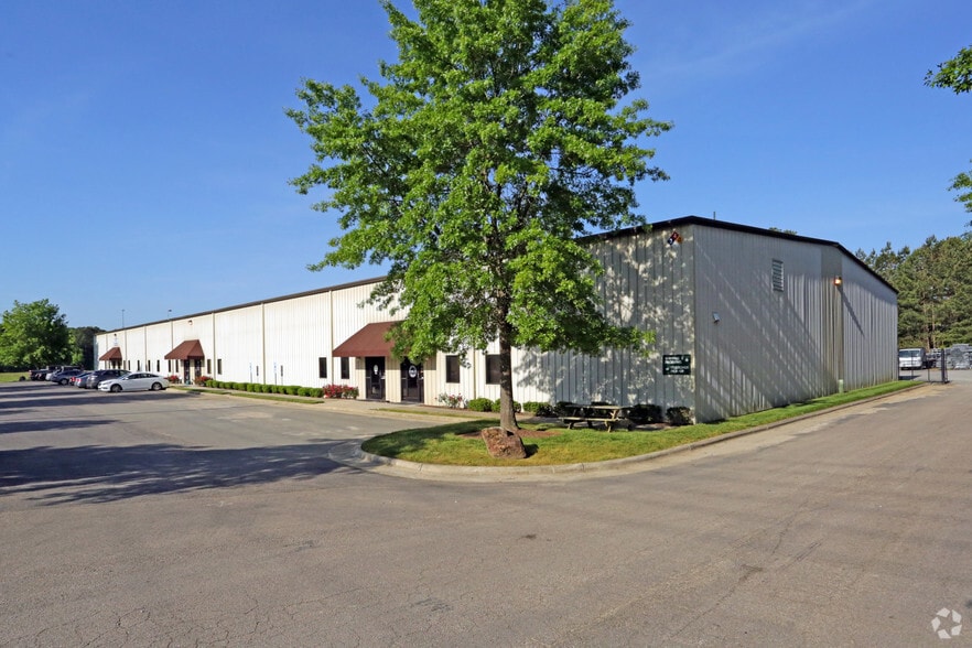 Primary Photo Of 1220-1230 Perry Rd, Apex Warehouse For Lease